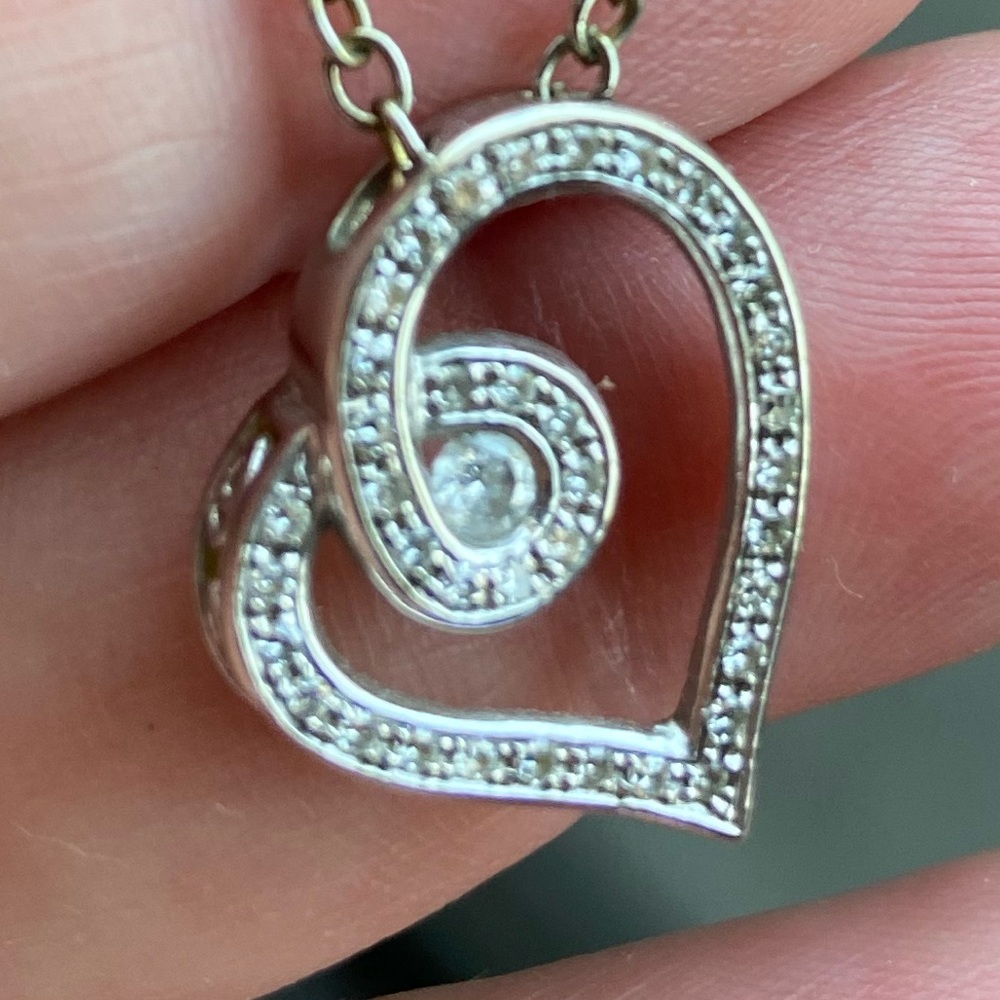 Heart charm necklace - silver and jewels - Picture 2 of 4